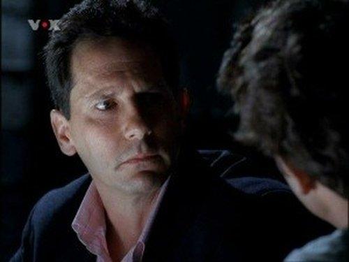 The District Season 3 Episode 18 - Bloodlines