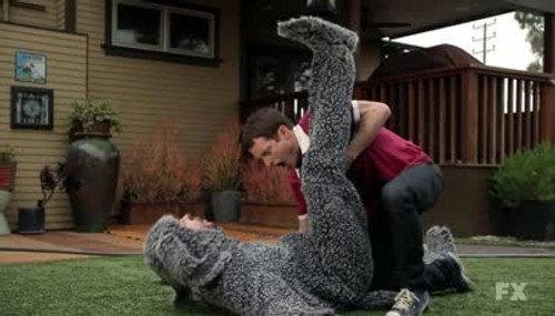Wilfred Season 2 Episode 7 - Avoidance