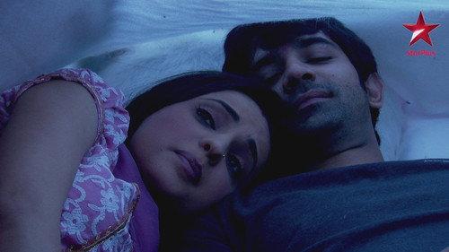 Iss Pyaar Ko Kya Naam Doon? Season 10 Episode 2 - Arnav Sneaks Into Shyam’s Room