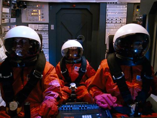 undefined Season 9 Episode 21 - Lost in Space (1)