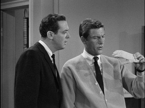 The Dick Van Dyke Show Season 2 Episode 4 - Bank Book 6565696