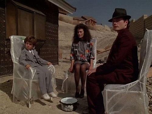 Amazing Stories Season 2 Episode 18 - Such Interesting Neighbors