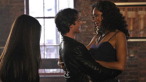 The Vampire Diaries Season 1 Episode 11 - Bloodlines