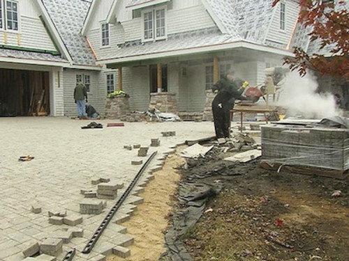 Hometime Season 27 Episode 25 - Creekside Home Kitchen and Baths