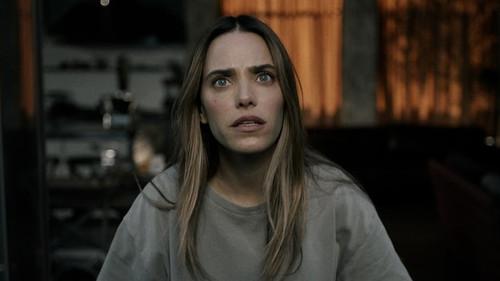 Beauty and the Baker Season 3 Episode 1 - Save the date