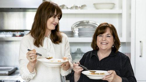 Be My Guest with Ina Garten Season 4 Episode 5 - Emily Mortimer