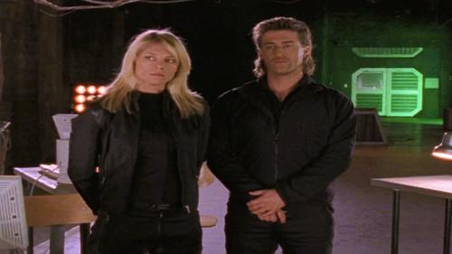 La Femme Nikita Season 4 Episode 11 - Time to Be Heroes