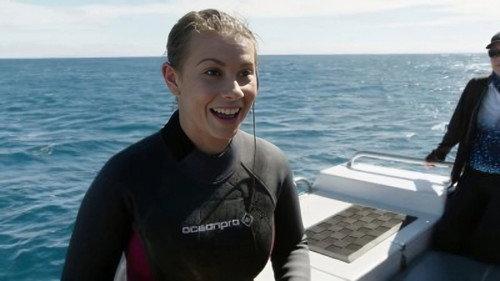 Crikey! It's the Irwins Season 2 Episode 7 - Swimming With Steve
