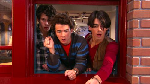 JONAS L.A. Season 1 Episode 4 - Keeping It Real