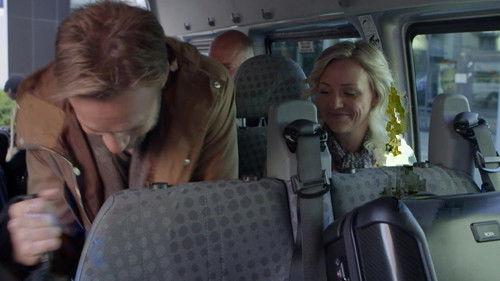 Helt perfekt Season 5 Episode 5 - Seminar Hero