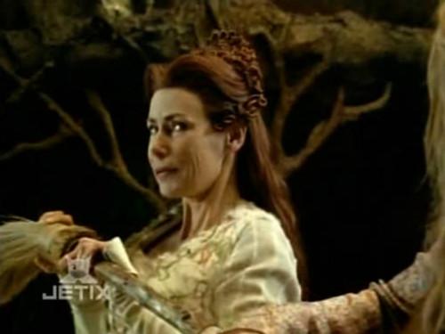 Power Rangers Season 14 Episode 2 - Broken Spell (2)