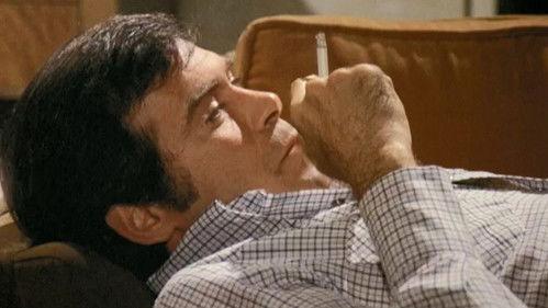 Police Story Season 1 Episode 16 - Cop in the Middle