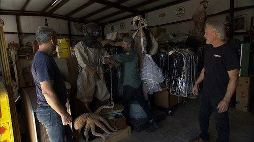 American Pickers Season 18 Episode 11 - Hollywood in Texas