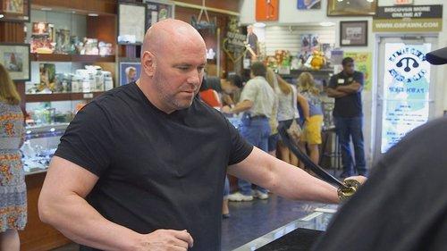 Pawn Stars Season 15 Episode 17 - Ultimate Fighting Pawn