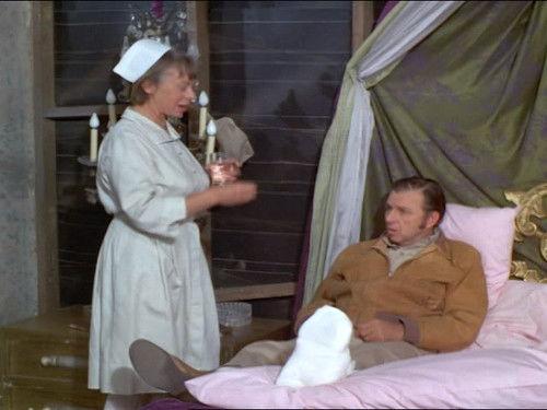Green Acres Season 6 Episode 23 - The Hole in the Porch