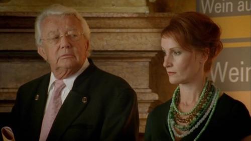 Die Rosenheim-Cops Season 9 Episode 20 - Voodoo in Rosenheim