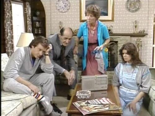 Never the Twain Season 3 Episode 6 - Not On The Same Wavelength