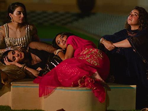 Four More Shots Please! Season 2 Episode 10 - The One