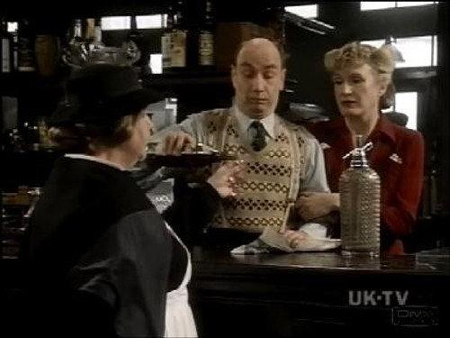 Goodnight Sweetheart Season 4 Episode 11 - The Bells Are Ringing