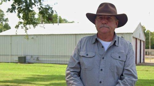 Murder in the Heartland Season 3 Episode 12 - Officer Down