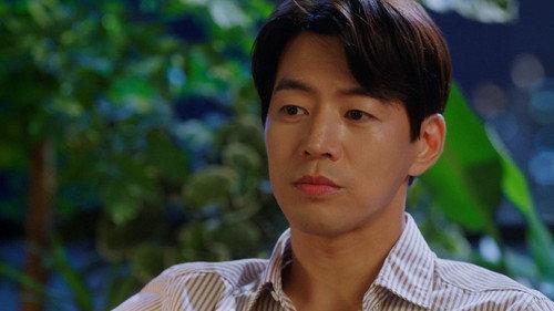 One the Woman Season 1 Episode 6 - Mi Na’s Tablet