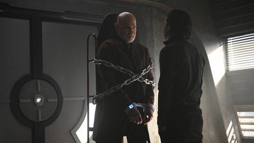 Supergirl Season 5 Episode 18 - The Missing Link