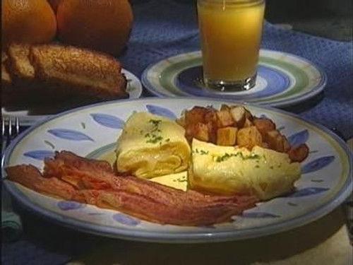 America's Test Kitchen Season 2 Episode 18 - Bacon, Eggs, and Homefries