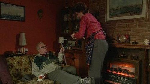 Still Game Season 2 Episode 2 - Wummin'