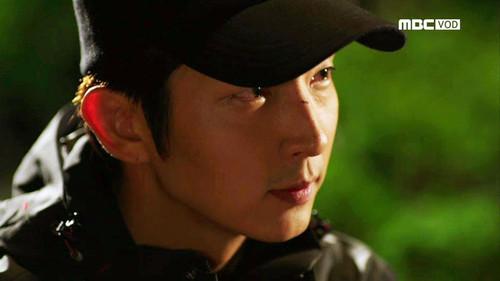 Two Weeks Season 1 Episode 15 - Episode 15 -How to kill Jang Tae-san?