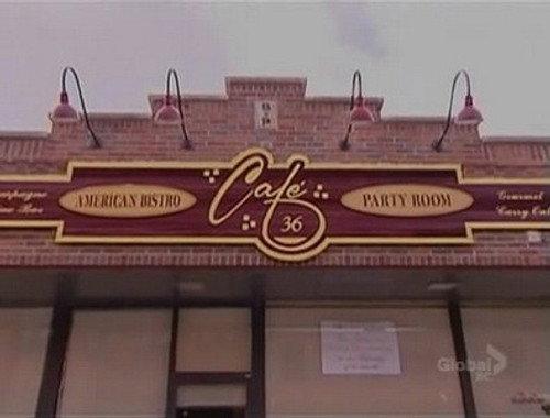Kitchen Nightmares Season 1 Episode 22 - Cafe 36
