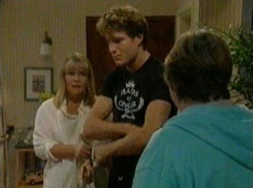 Birds of a Feather Season 8 Episode 5 - Can't Judge a Book