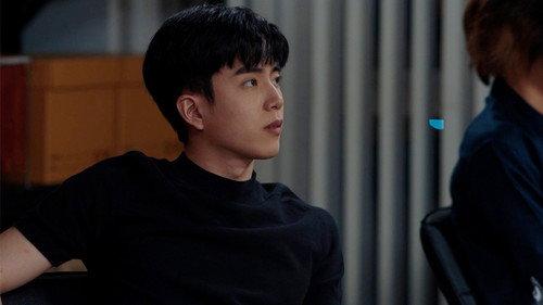 23:23 Season 1 Episode 9 - The Insider