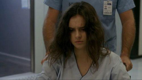 Polseres vermelles Season 2 Episode 4 - Commitment