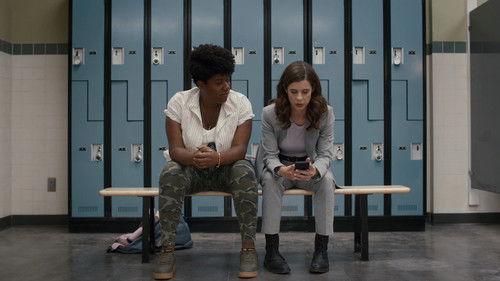 Pretty Hard Cases Season 2 Episode 11 - Chipped Nails