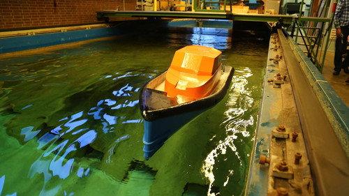 How Do They Do It? Season 13 Episode 8 - Axes, Messenger Bags, Fast-Rescue Boats