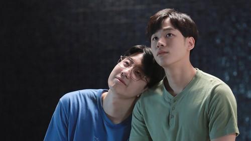 Knock Knock, Boys! Season 1 Episode 10 - How I Met Your Family