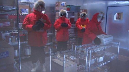 The Big Bang Theory Season 2 Episode 23 - The Monopolar Expedition