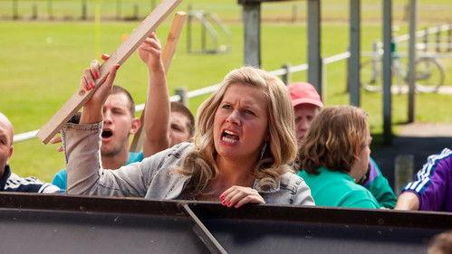 Danni Lowinski Season 2 Episode 10 - Het Daklozen WK