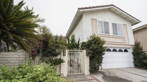 The Flipping El Moussas Season 1 Episode 2 - The Flipping Delays