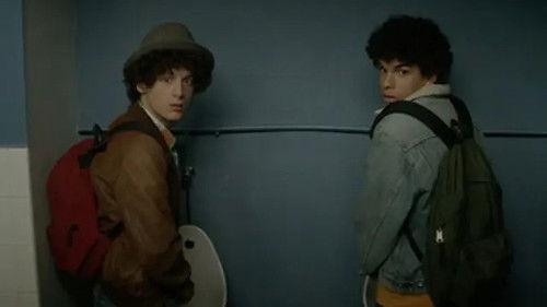 Les Grands Season 1 Episode 1 - Episode 1