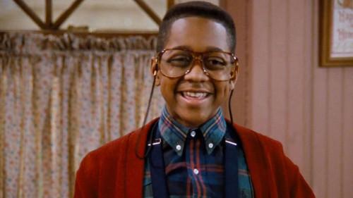 Family Matters Season 2 Episode 21 - Taking Credit