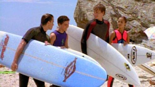 Flipper Season 1 Episode 15 - Surf Gang