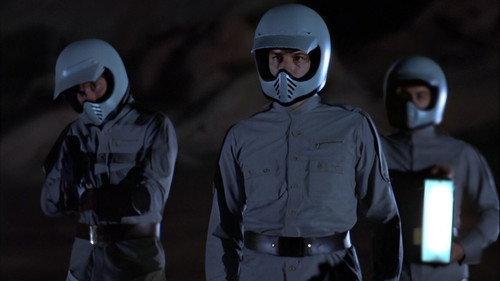 Battlestar Galactica Season 1 Episode 19 - Experiment in Terra