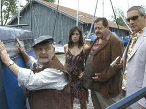 Die Rosenheim-Cops Season 3 Episode 5 - Zoff im Kuhstall