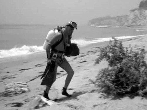 Voyage to the Bottom of the Sea Season 1 Episode 2 - The City Beneath the Sea