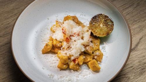 Outchef'd Season 2 Episode 2 - Ooh La La Lobster