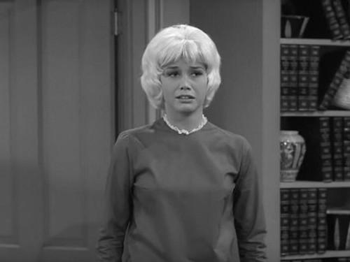 The Dick Van Dyke Show Season 1 Episode 2 - My Blonde-Haired Brunette