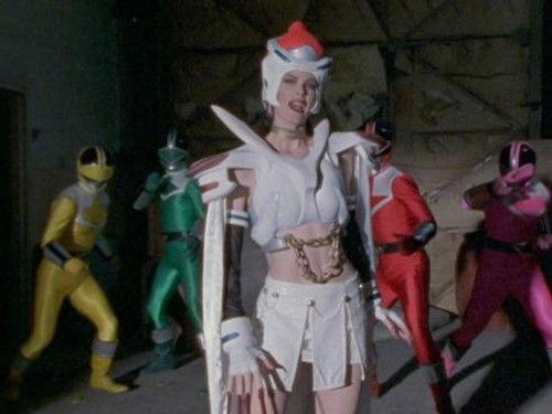Power Rangers Season 9 Episode 16 - Bodyguard in Blue