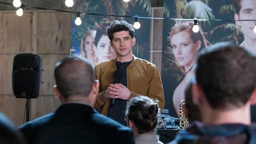 Famous in Love Season 2 Episode 6 - The Goodbye Boy