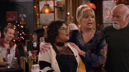 Happy's Place Season 1 Episode 7 - Ho-Ho-Howey